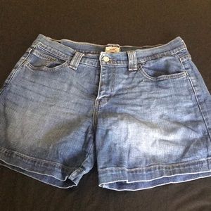Levi shorts